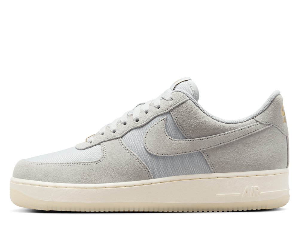 Nike★AIR FORCE 1 '07 LV8 LIGHT SMOKE GREY★送料・関税込 Nike Air Force 1 Low '07 LV8 Light Smoke Grey Men's - IB6388