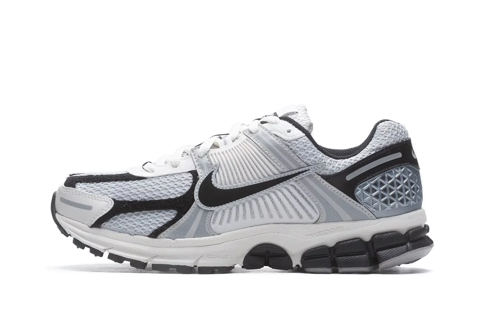★ Nike ★ Zoom Vomero 5 Photon Dust Gridiron Nike Zoom Vomero 5 Women's Shoes. Nike RO