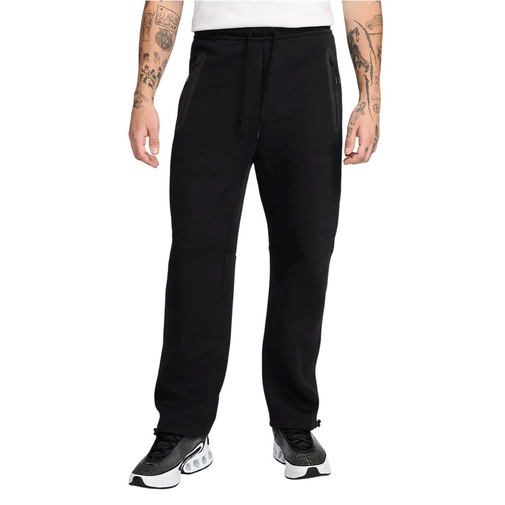 NIKE ナイキテックフリース　ブラック ナイキ テックフリース ブラック セットアップ 150cm NIKE