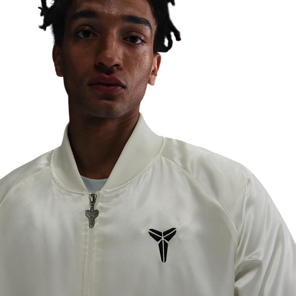 【NIKE】関送無料/KOBE コービー/Therma-FIT 撥水ジャケット AS+KB+U+NK+DF+FUND+JKT.png