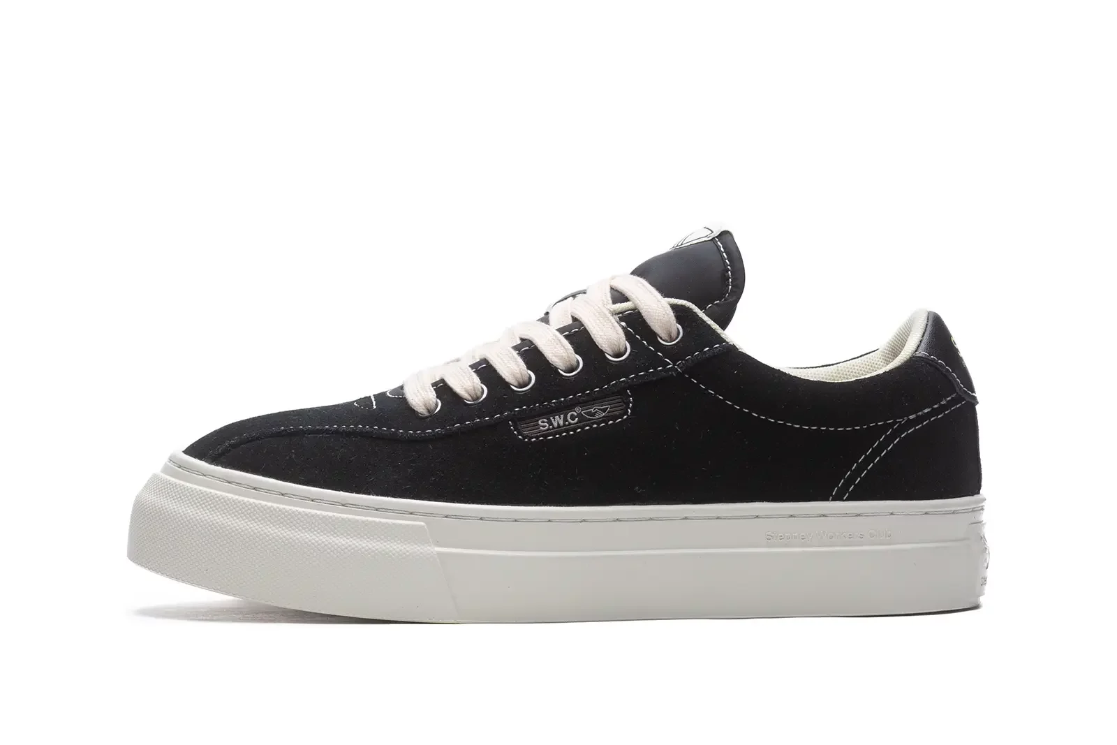 【STEPNEY WORKERS CLUB】 DELLOW SUEDE スニーカー Trainers Stepney Workers Club Dellow 02 Cup Suede 'Black