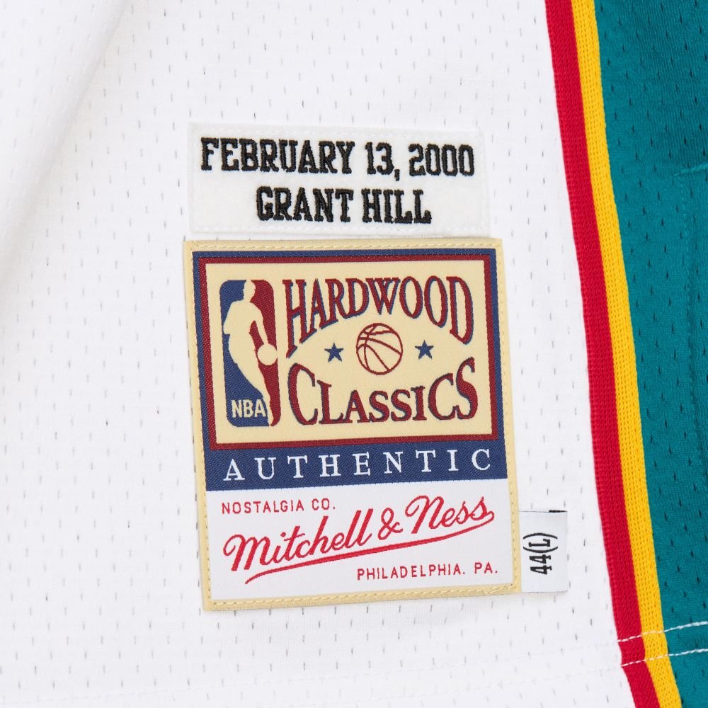 ミッチェル＆ネスMitchell&Ness NBAジャージーGrant Hill Mitchell&Ness NBA All-Star Game Authentic Jersey 2000