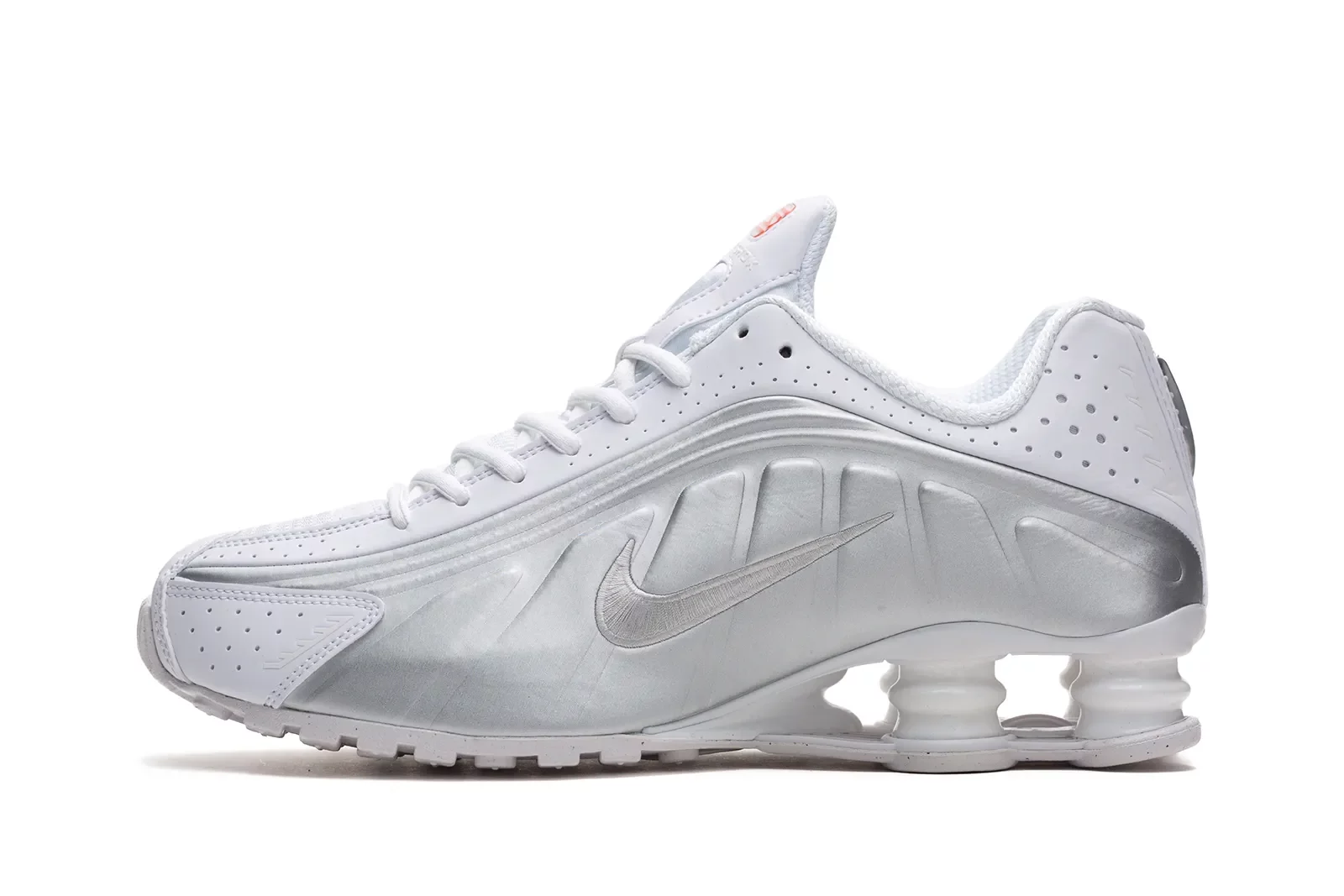 [Nike] SHOX R4 M HQ1988-101 ★追跡あり/ SILVER&WHITE NIKE SHOX R4 WHITE/METALLIC SILVER-WHITE（ナイキ ショックス