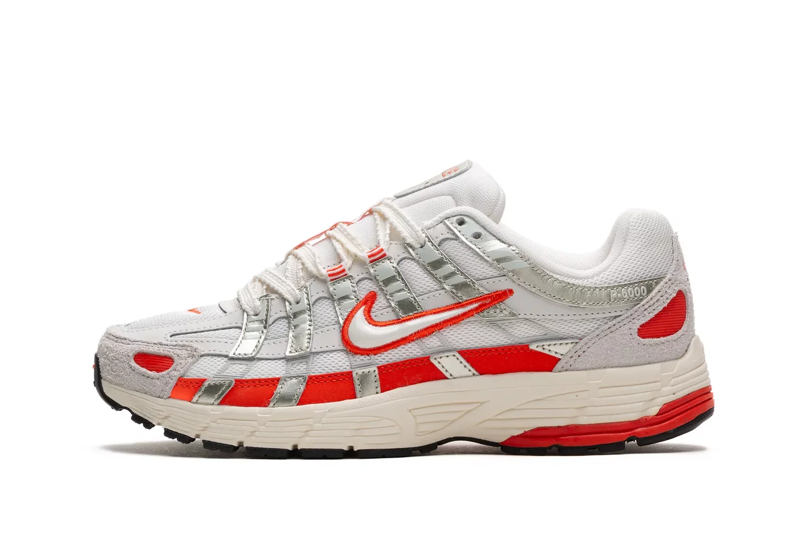 ピーチ 5 Sneakers Nike P-6000 Wmns 'Sail Picante Red' (HV5230-133) | WSS