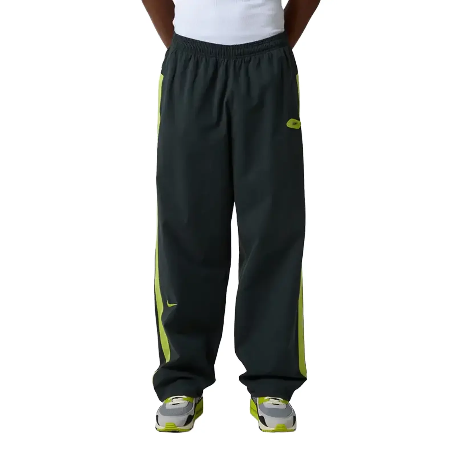 NIKE PATTA TRACK PANTS ジャージ NIKE X PATTA Track Pants - Black/Cyber HJ0737-010 I Momentum