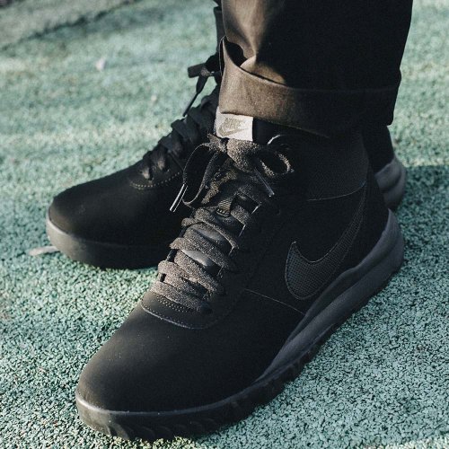 hoodland suede nike black