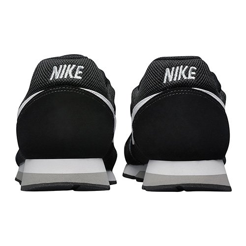 nike md runner 2 (gs) czarno-białe nike md runner 2 (gs) czarno-białe