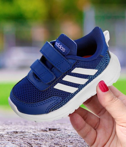 adidas tensaur run i niebiesko-białe adidas tensaur run i niebiesko-białe