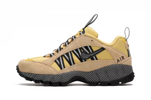 [Nike] W AIR HUMARA ☆送料込☆ Nike Sportswear Trampki niskie 'AIR HUMARA' w kolorze