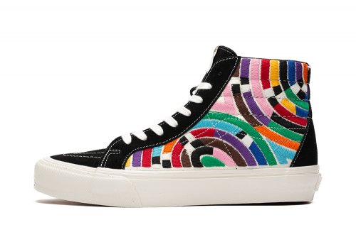 Footwear Vans Sk8-Hi Reissue VLT LX 'Love Wins' (VN0A4BVHBMB
