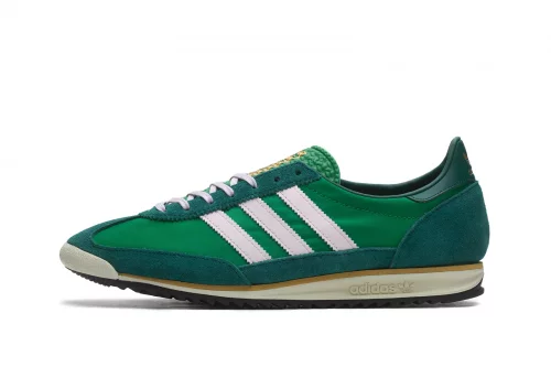 ◆adidas◆ SL 72 OG W IE3425 adidas SL72 OG Sneakers - Burgundy | Free Shipping with adiClub