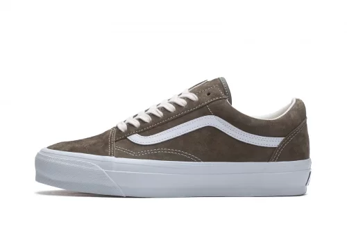 スニーカー VANS SNEAKER (VN000CSEOFW) VN000CSEOFW - 海外通販のBUYMA