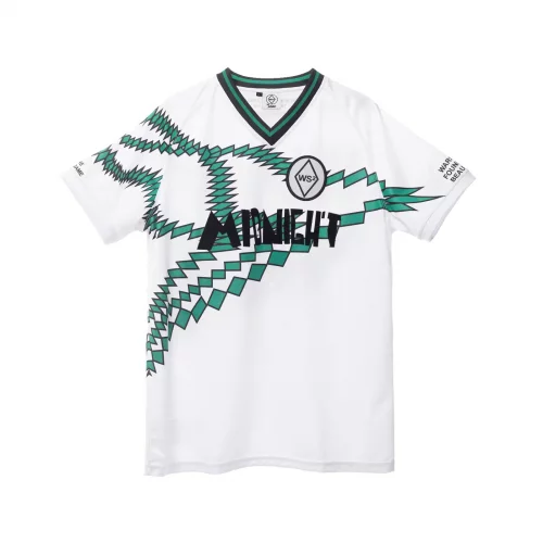 カジュアルな中に品格を宿す【Syna World】FOOTY JERSEY Syna World Footy Jersey - Red