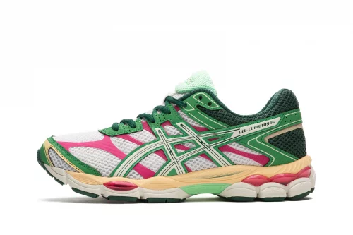 Asics Baskets Asics Gel Cumulus 20 Femme Or Sneakers Asics Gel
