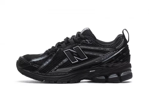 Sneakers New Balance 1906 'Black' (M1906RCH) | WSS
