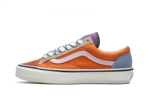 Vans Old Skool ブラウン/カモフラージュ90s Old Skool Shoe in Camo Brown | Vans