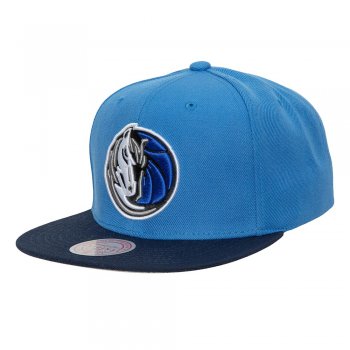 Mitchell & Ness Dallas Mavericks Retro Snapback Mens Hat (Beige)