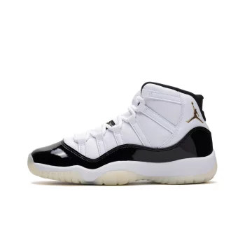 NIKE AIR JORDAN 11 RETRO エアジョーダン　11　レトロ NIKE ナイキ エアジョーダン 11 レトロ AIR JORDAN RETRO CHERRY