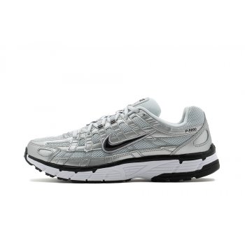 [NIKE] 追加料金なし P-6000 llic Silver 22cm~25cm 人気 ☆NIKE☆ P-6000 METALLIC SILVER (Nike/スニーカー