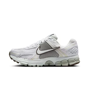 靴 Nike Zoom Vomero 5 \"Designed by Japan\" My Favorite Pair! Nike Vomero 5 'Designed By Japan