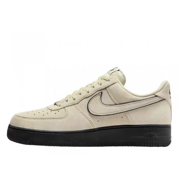 air-force-1-07-lv8-hq1966-200-