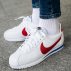 nike wmns classic cortez leather "forrest gump" damskie białe (807471-103) nike wmns classic cortez leather "forrest gump" damskie białe (807471-103)