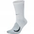 nike elite lightweight crew running socks u białe nike elite lightweight crew running socks u białe