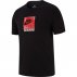 koszulka nike nsw footwear pack (bq0072-010) koszulka nike nsw footwear pack (bq0072-010)